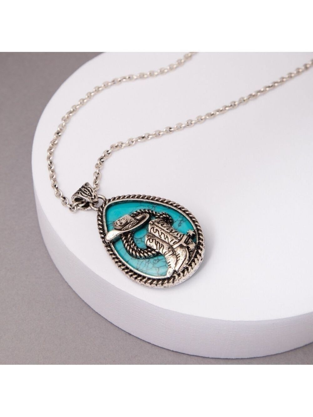 Western Silver and Turquoise Pendant Necklace New - Picture 3 of 3